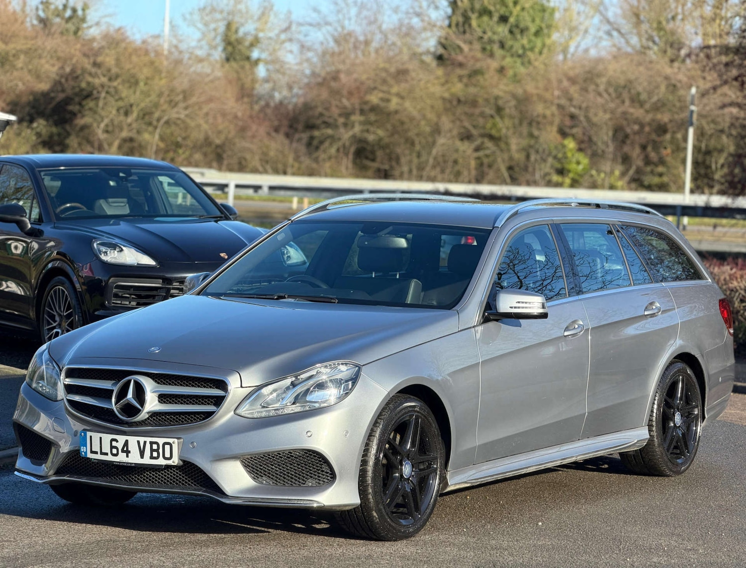 Used Mercedes-Benz E Class 2014 for sale - 77437633: Photo 9