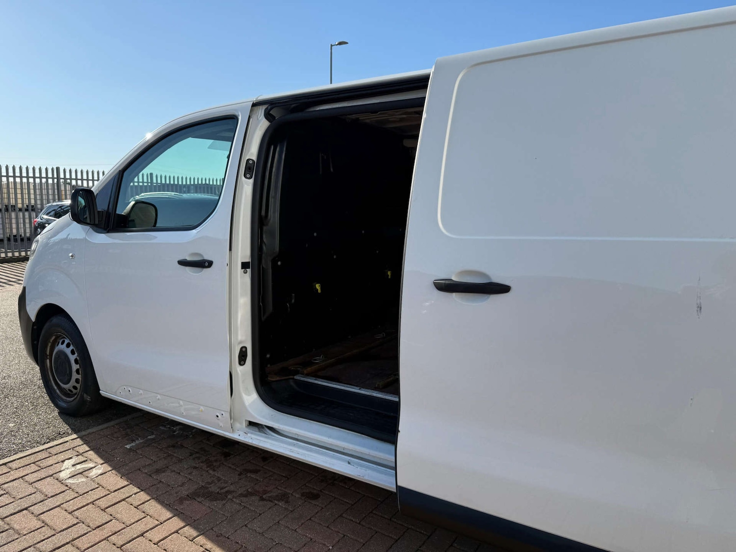 Used Citroen Dispatch 2021 for sale - 77937247: Photo 9