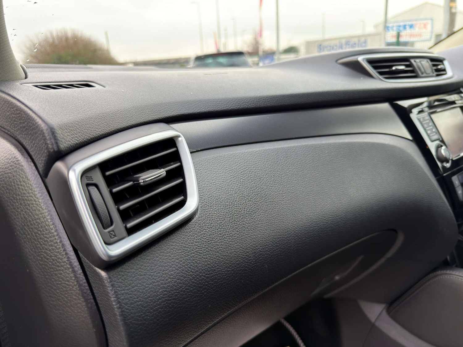 Used Nissan Qashqai 2018 for sale - 77437583: Photo 24