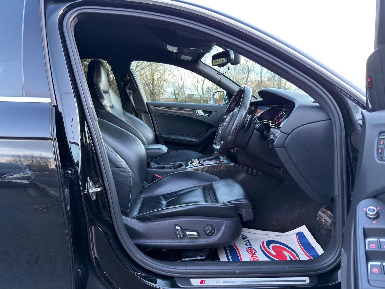 Used Audi RS4 2014 for sale - 77437576: Photo 33