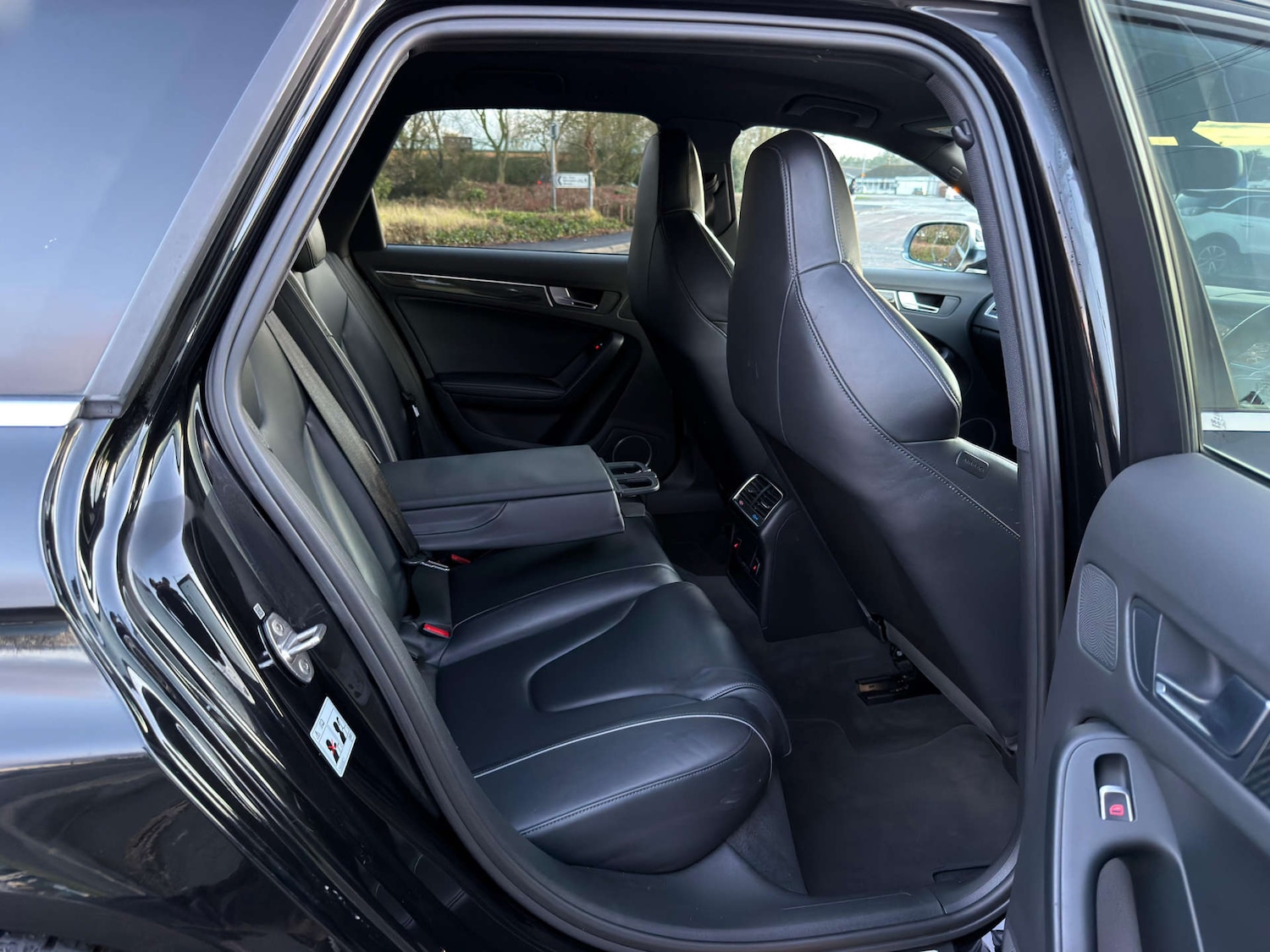 Used Audi RS4 2014 for sale - 77437576: Photo 40