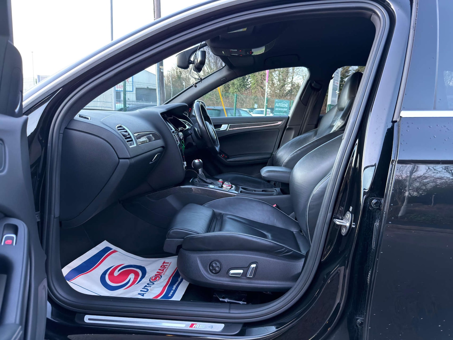 Used Audi RS4 2014 for sale - 77437576: Photo 80