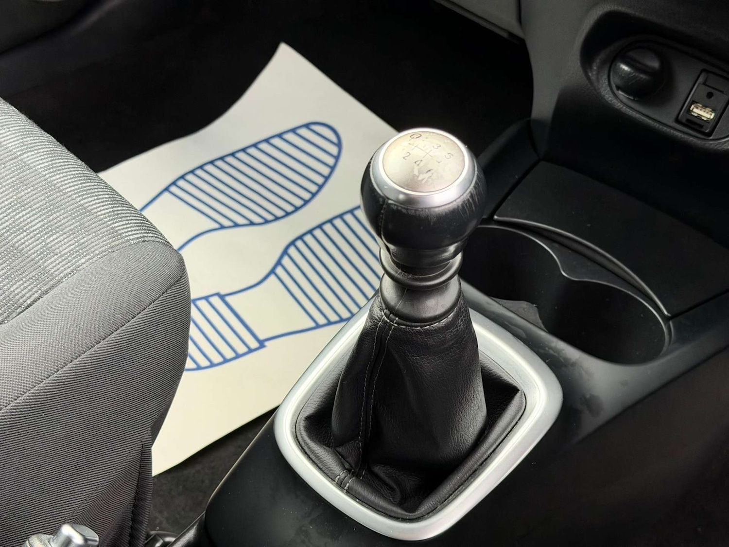 Used Toyota Yaris 2016 for sale - 77437428: Photo 18