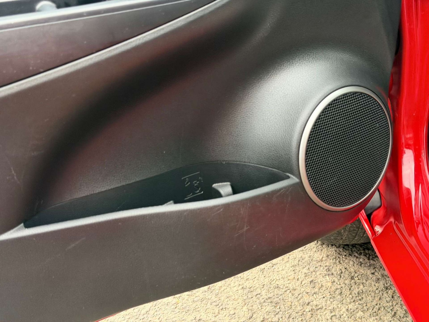 Used Toyota Yaris 2016 for sale - 77437428: Photo 46