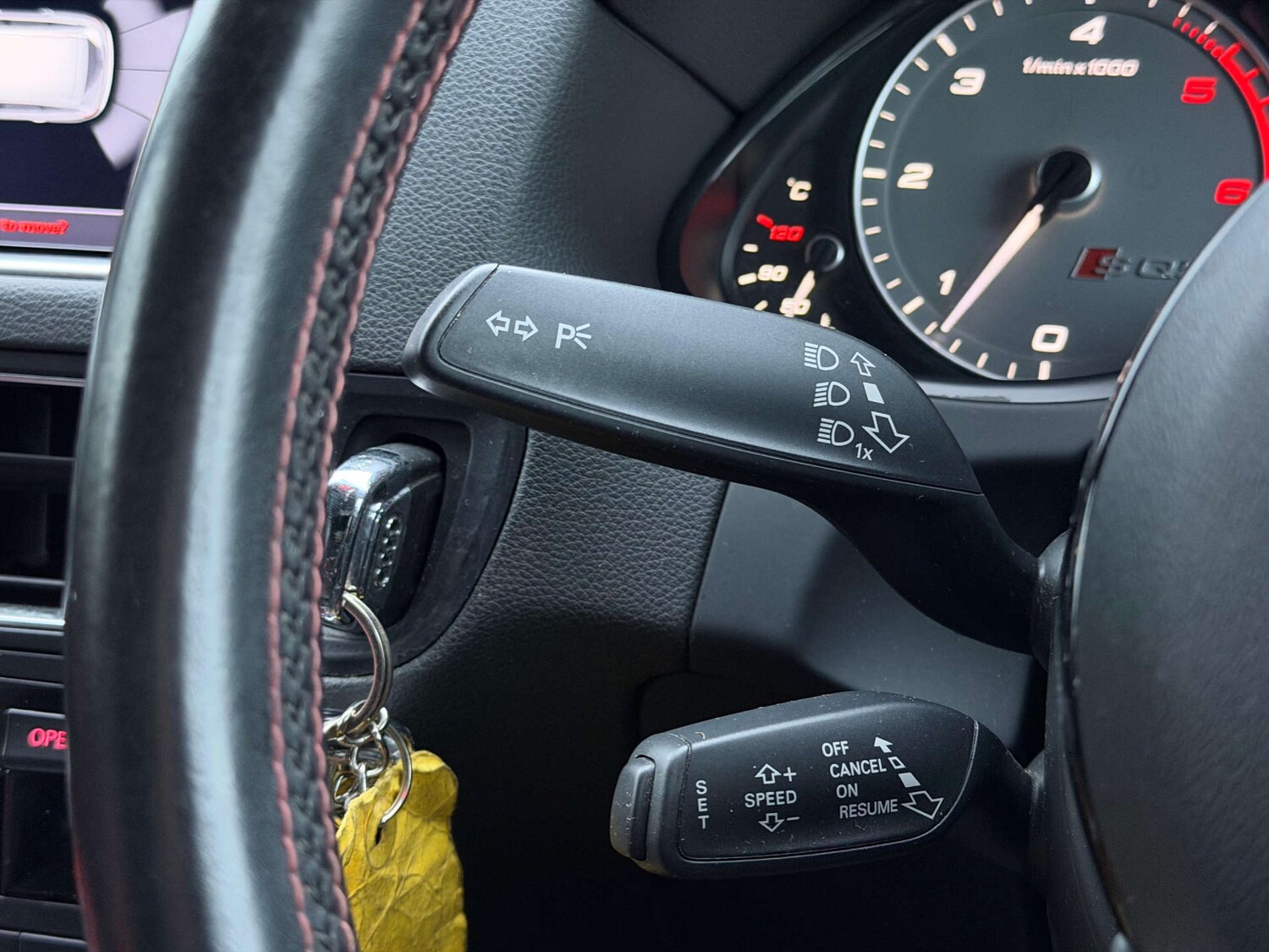 Used Audi Q5 2014 for sale - 77437548: Photo 41