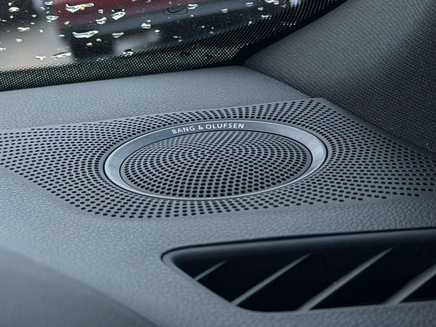 Used Audi Q5 2014 for sale - 77437548: Photo 80