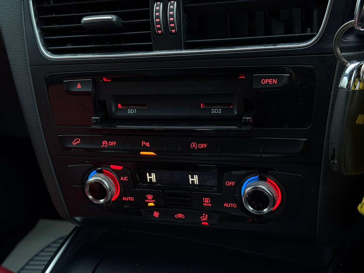 Used Audi Q5 2014 for sale - 77437548: Photo 82