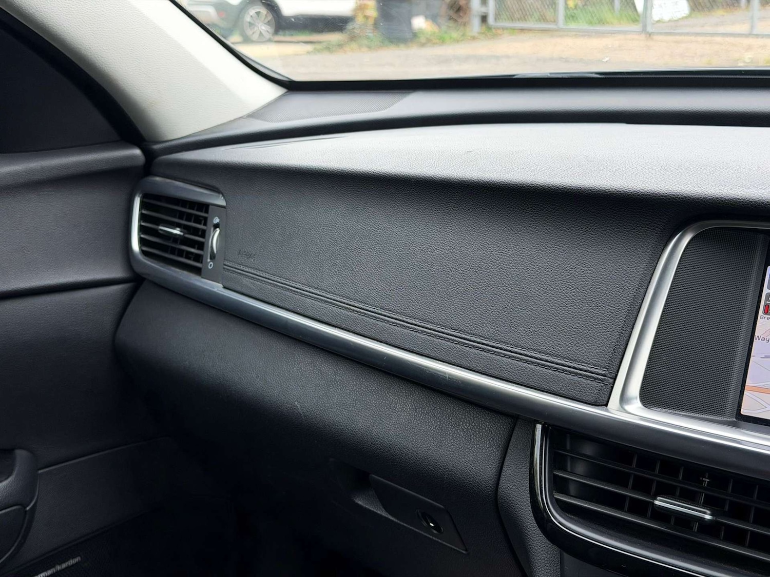 Used Kia Optima 2018 for sale - 77437689: Photo 25