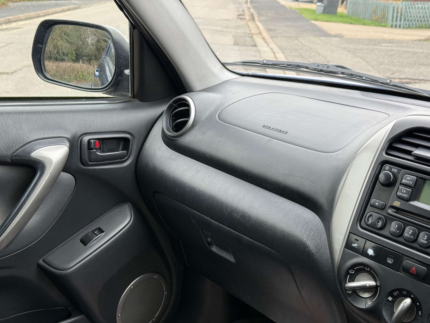 Used Toyota RAV4 2004 for sale - 77594773: Photo 24