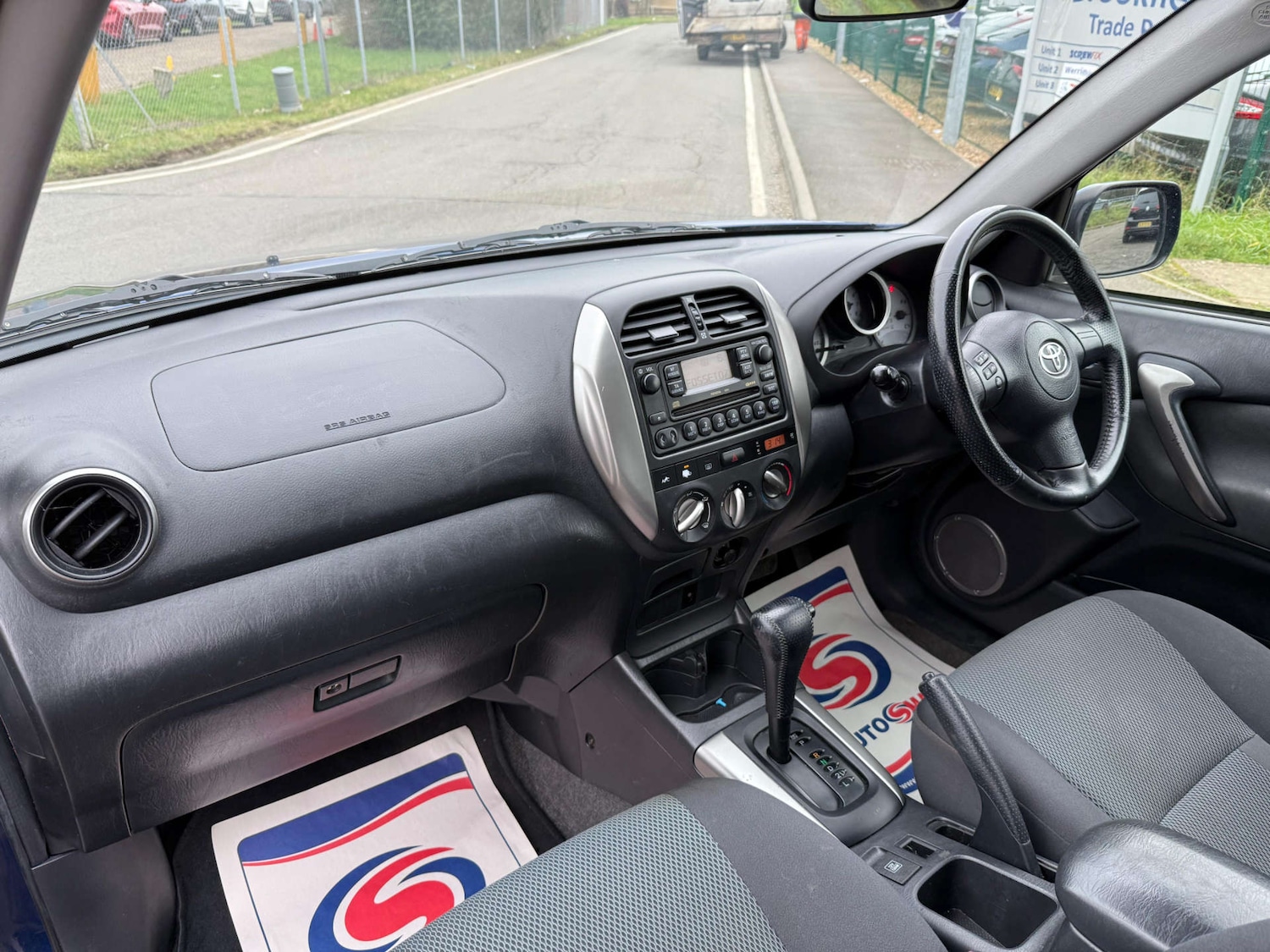 Used Toyota RAV4 2004 for sale - 77594773: Photo 26