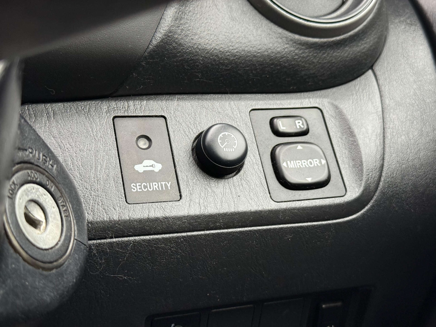 Used Toyota RAV4 2004 for sale - 77594773: Photo 37