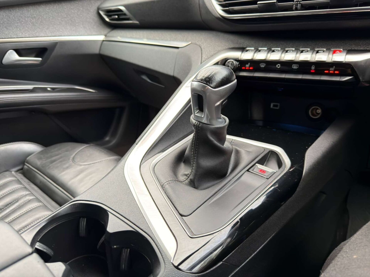 Used Peugeot 5008 2018 for sale - 77437711: Photo 26