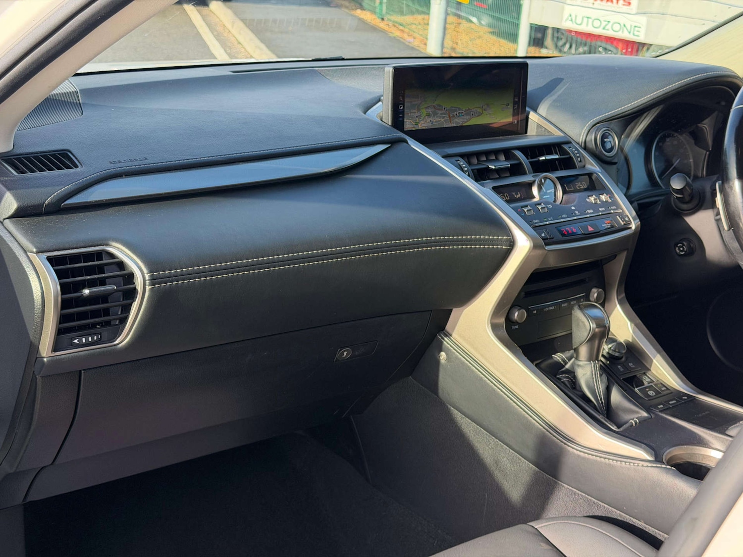 Used Lexus NX 2018 for sale - 77437467: Photo 23