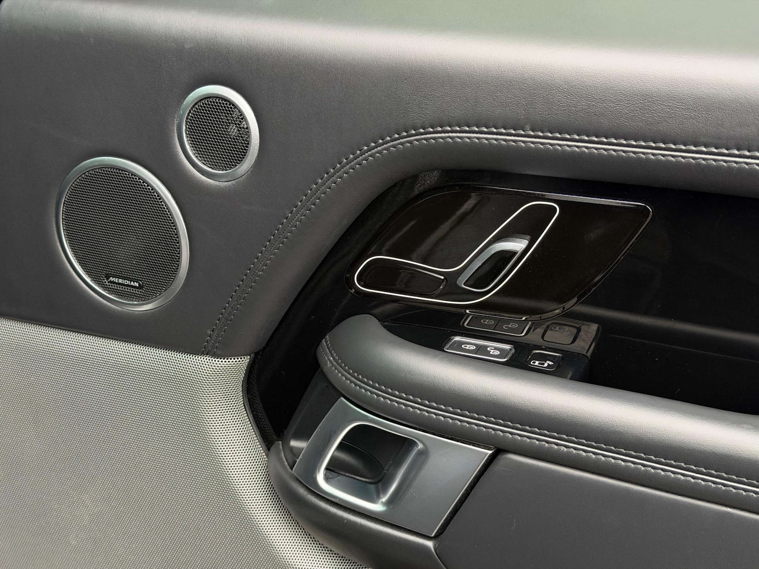 Used Land Rover Range Rover 2018 for sale - 77437595: Photo 40