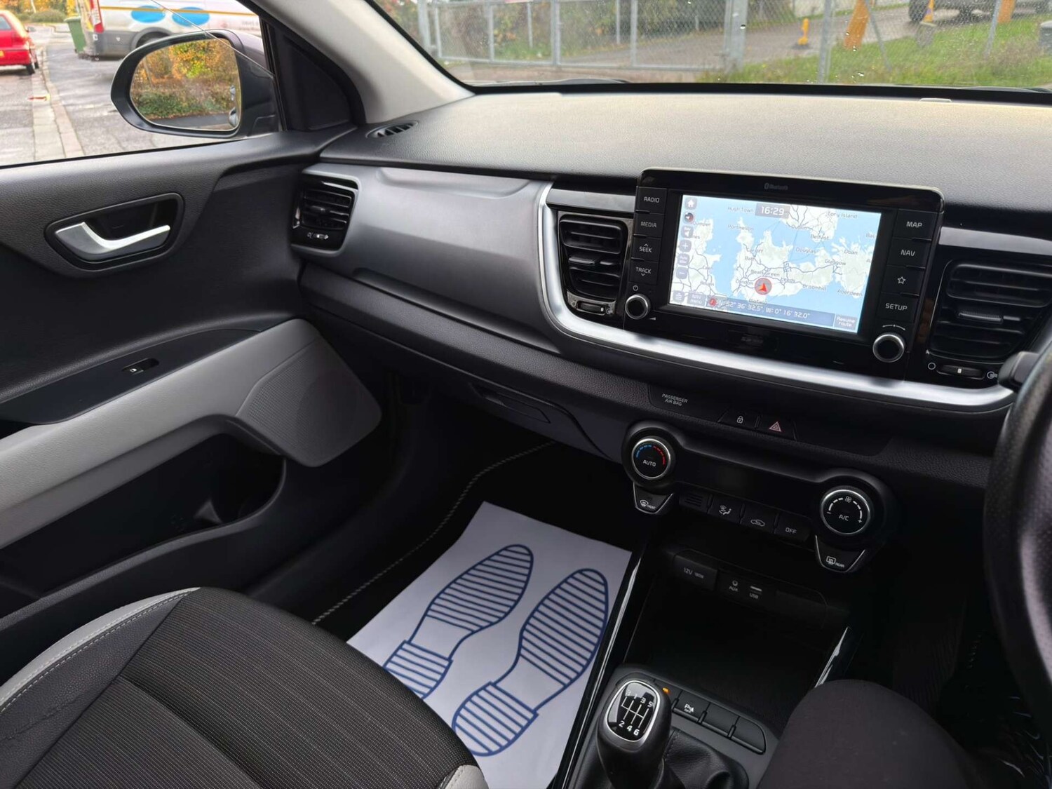 Used Kia Stonic 2019 for sale - 77437618: Photo 45