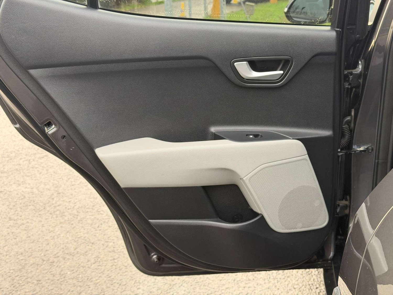 Used Kia Stonic 2019 for sale - 77437618: Photo 79