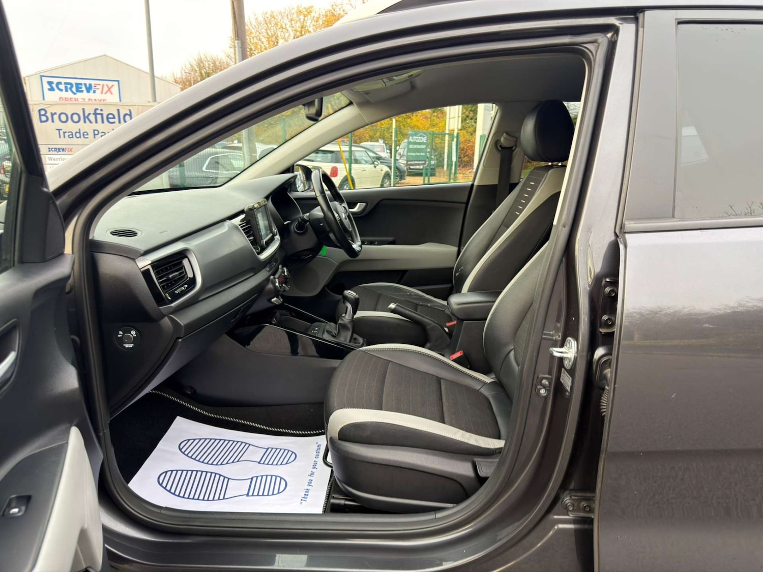 Used Kia Stonic 2019 for sale - 77437618: Photo 88