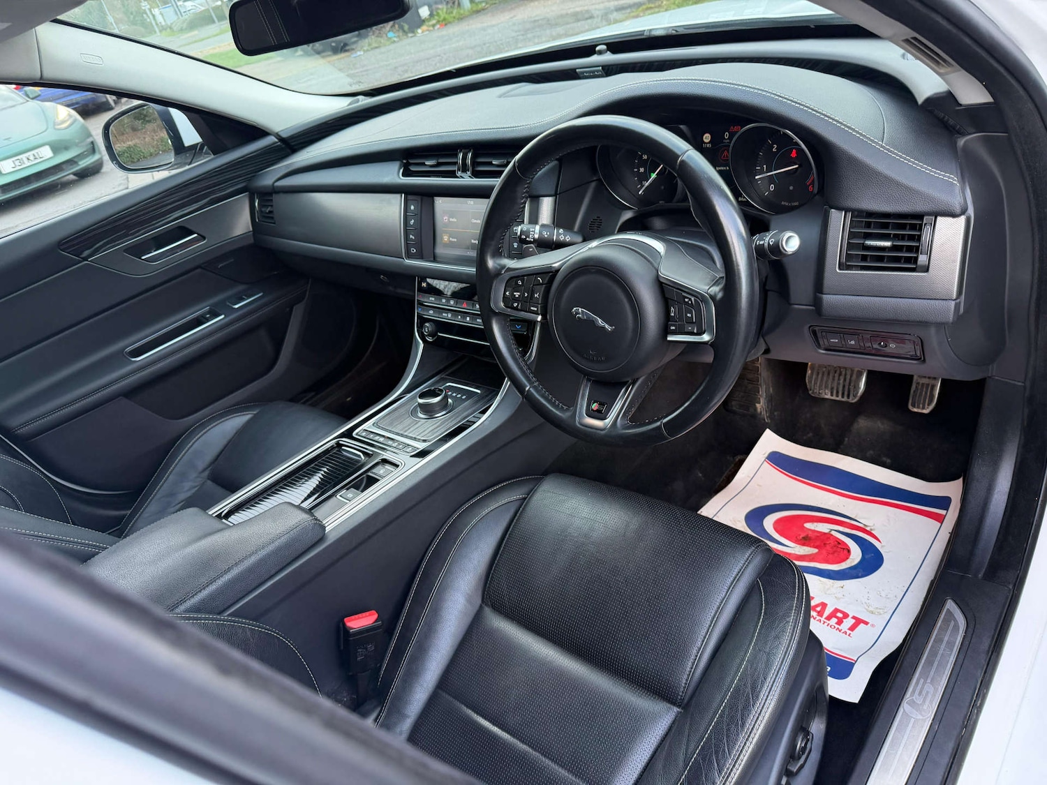 Used Jaguar XF 2017 for sale - 77437565: Photo 17