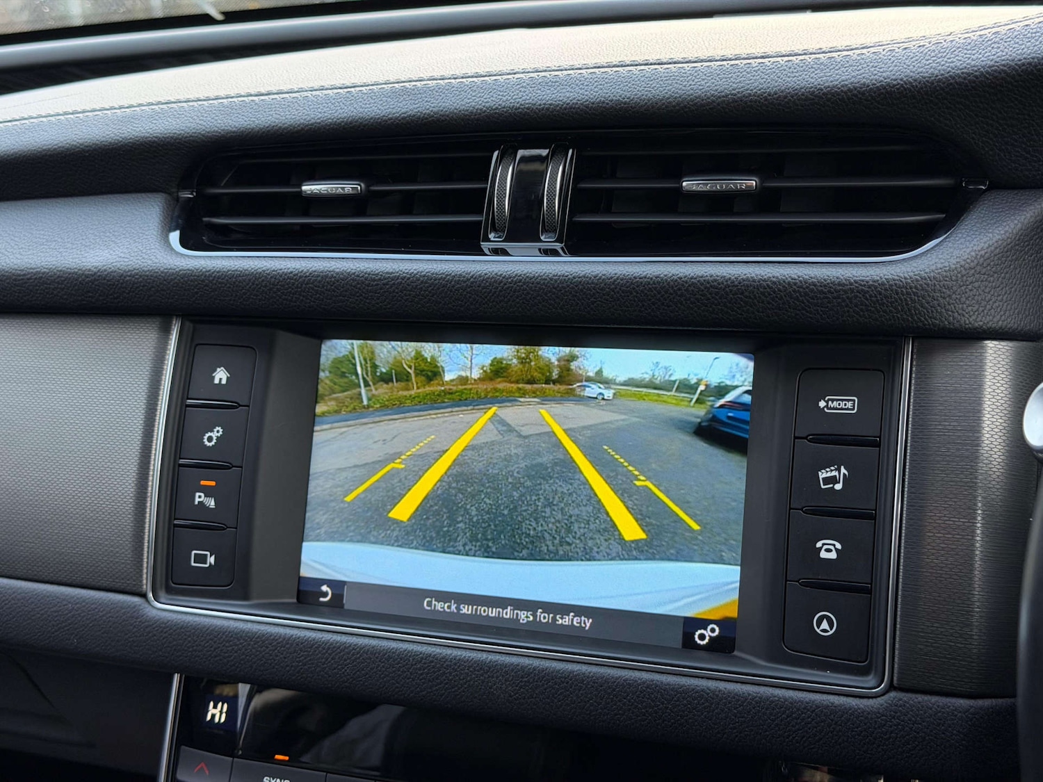 Used Jaguar XF 2017 for sale - 77437565: Photo 18