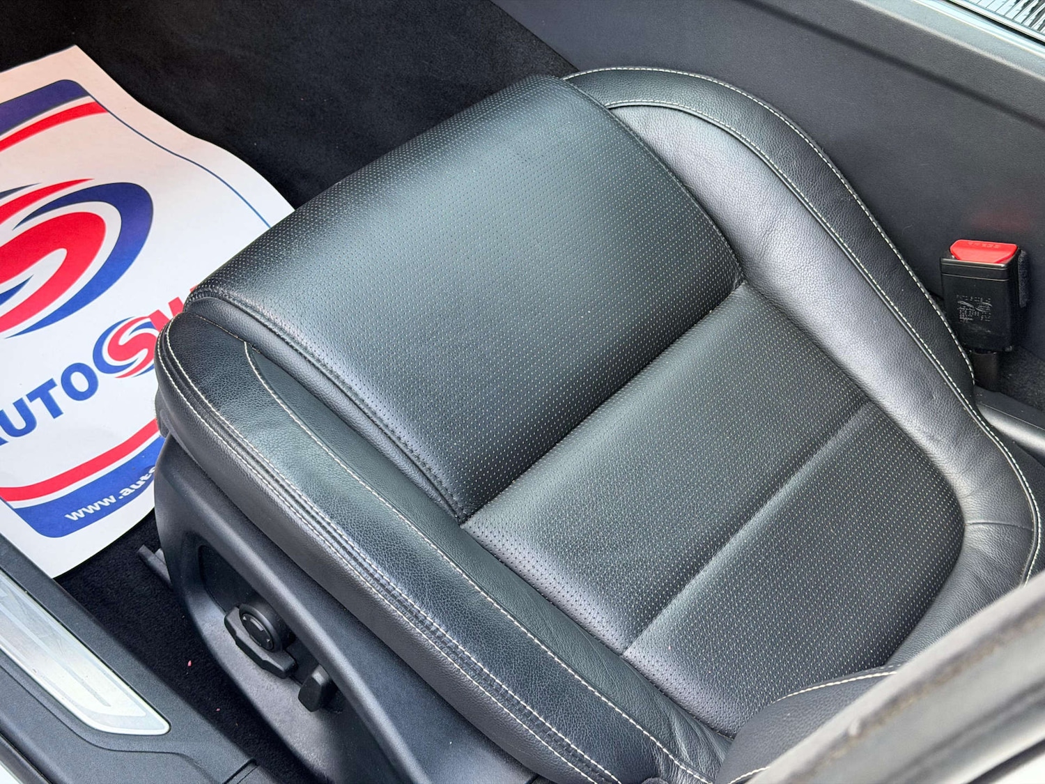 Used Jaguar XF 2017 for sale - 77437565: Photo 72