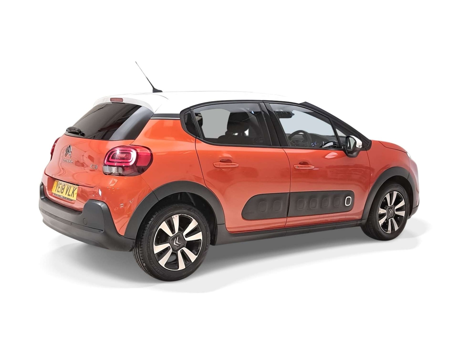 Used Citroen C3 2018 for sale - 77581102: Photo 2