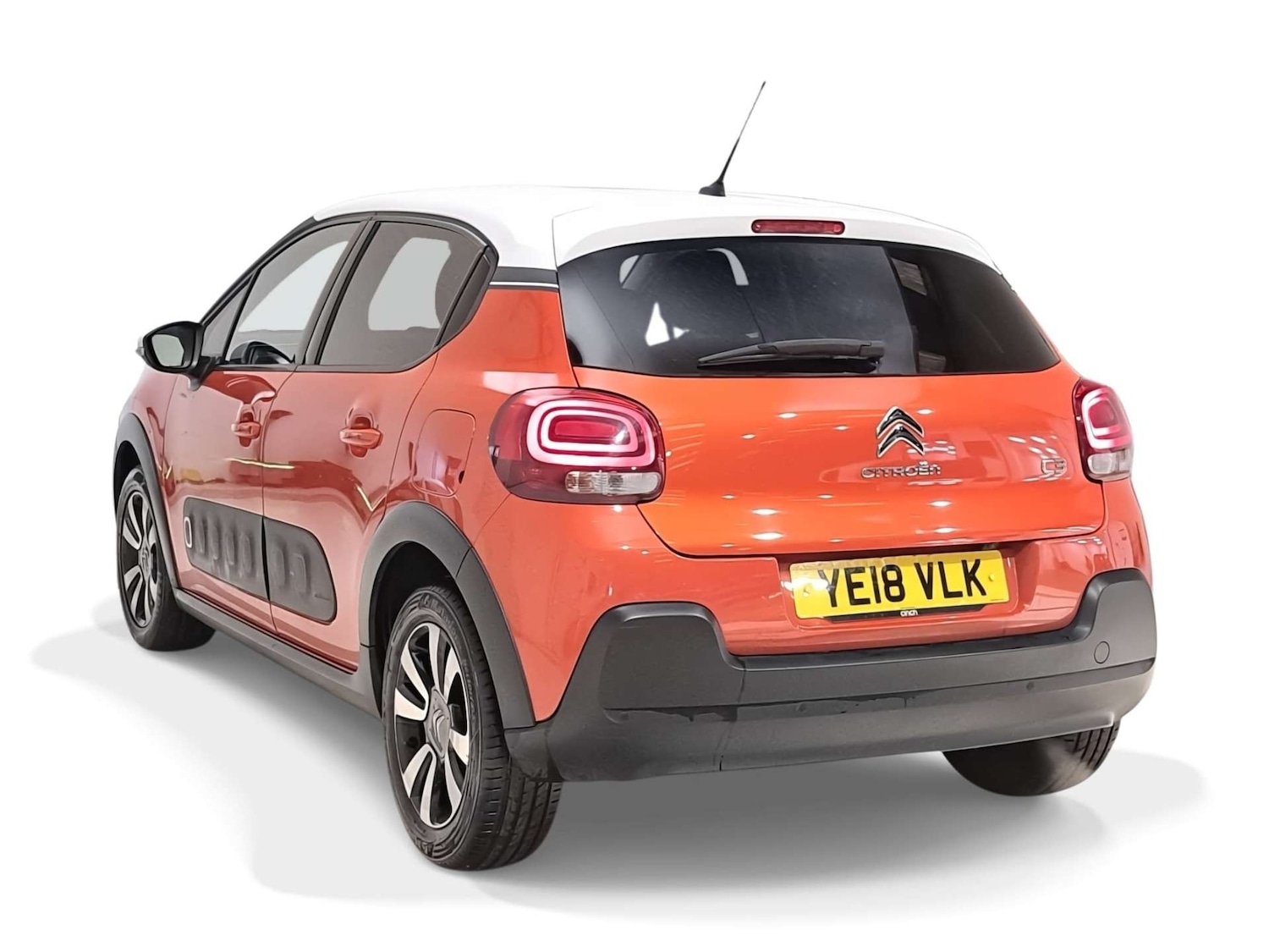 Used Citroen C3 2018 for sale - 77581102: Photo 4