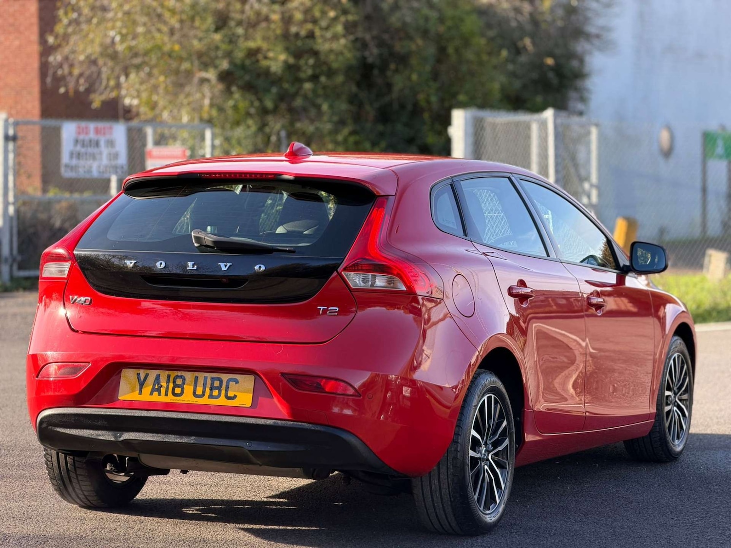 Used Volvo V40 2018 for sale - 77437607: Photo 12