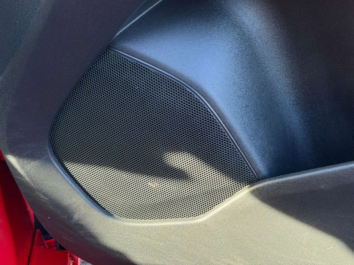 Used Volvo V40 2018 for sale - 77437607: Photo 36