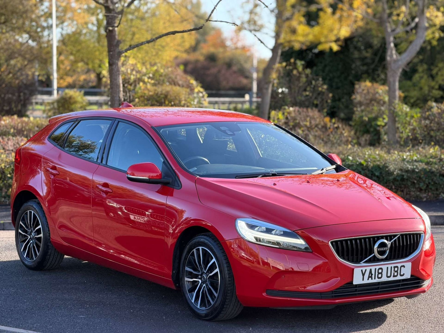 Used Volvo V40 2018 for sale - 77437607: Photo 5