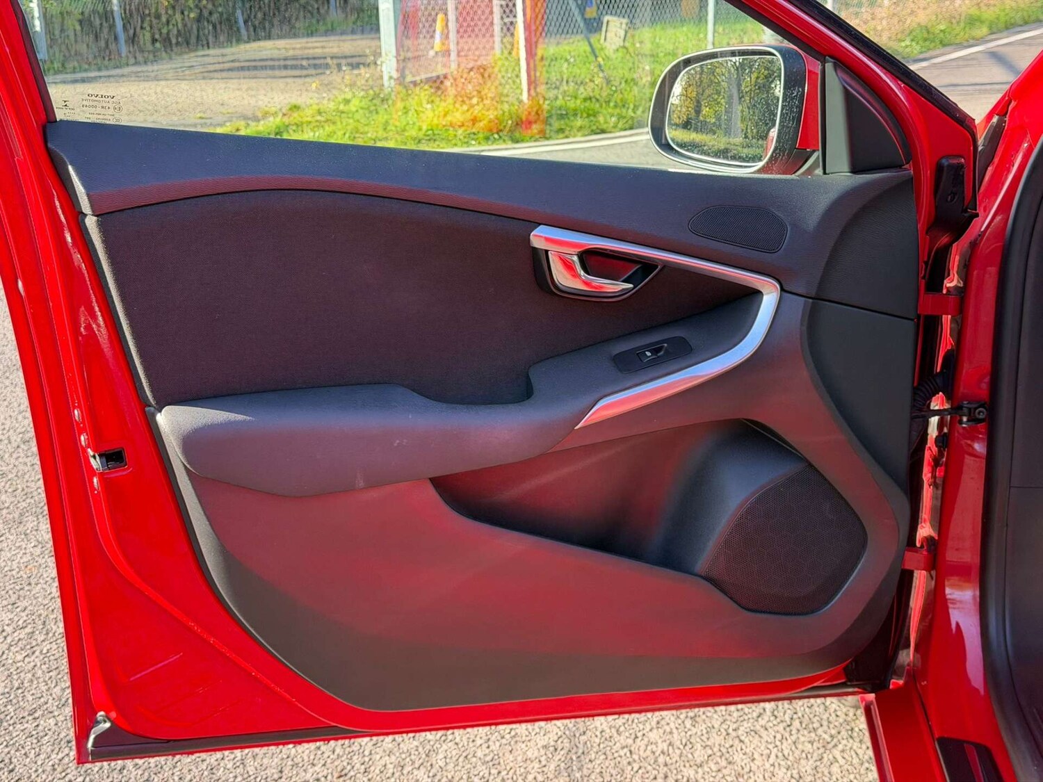 Used Volvo V40 2018 for sale - 77437607: Photo 58