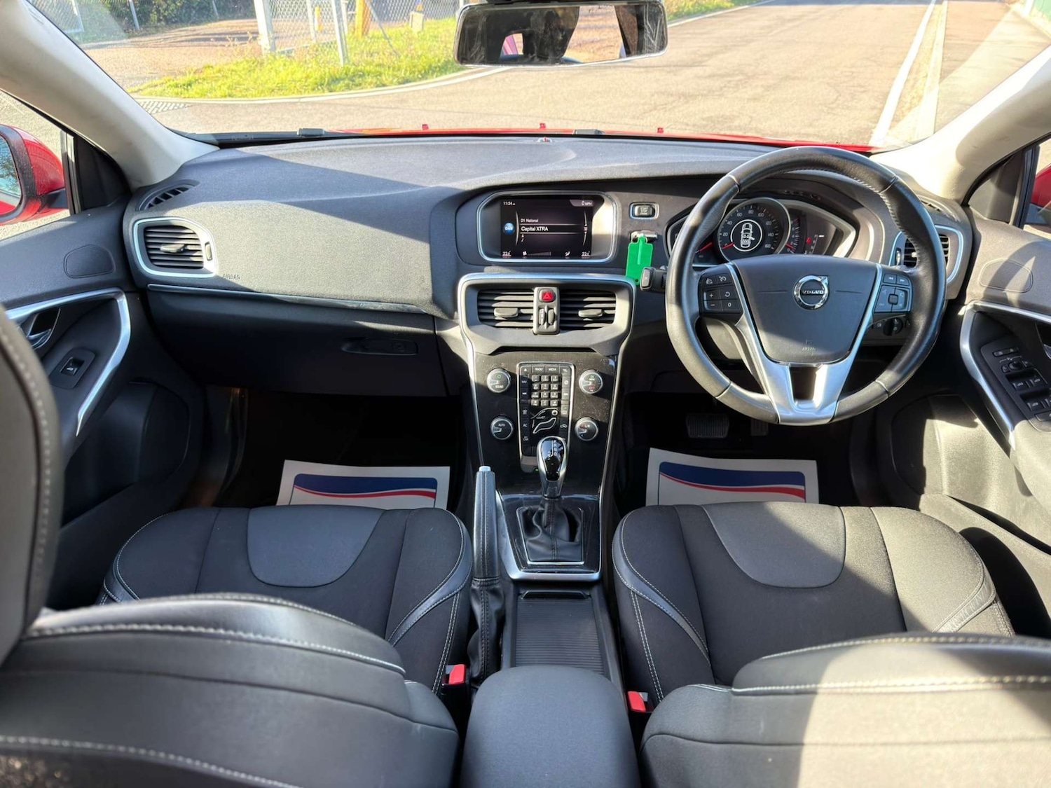 Used Volvo V40 2018 for sale - 77437607: Photo 68