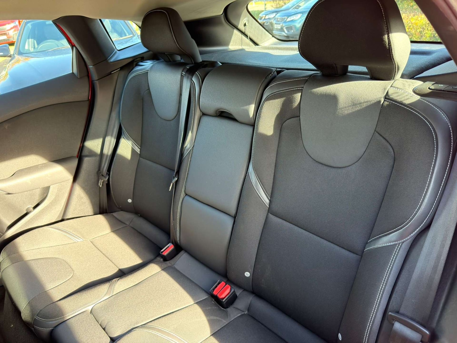 Used Volvo V40 2018 for sale - 77437607: Photo 80