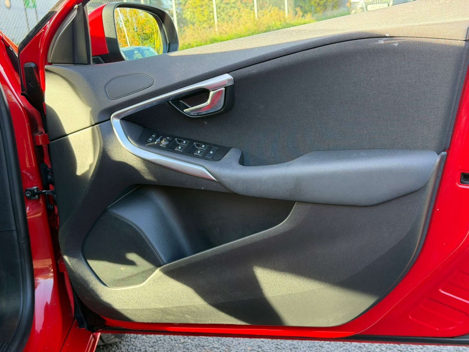 Used Volvo V40 2018 for sale - 77437607: Photo 86