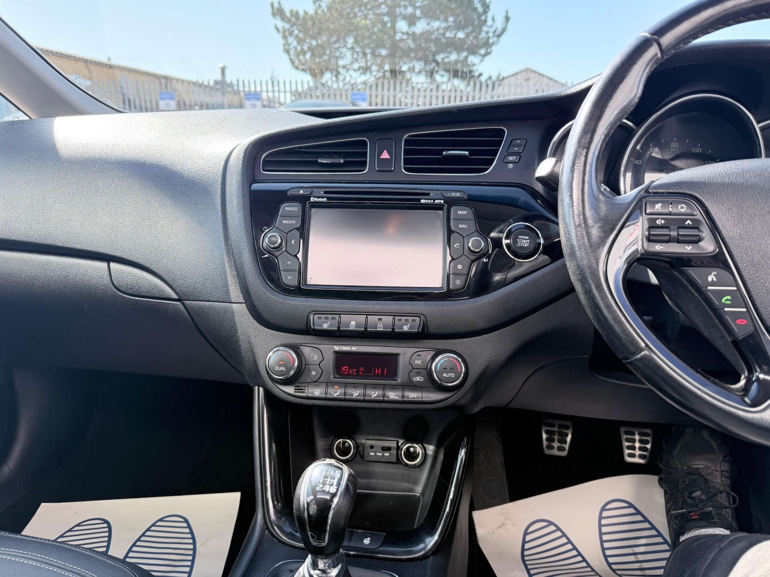 Used Kia Ceed 2013 for sale - 77937244: Photo 22