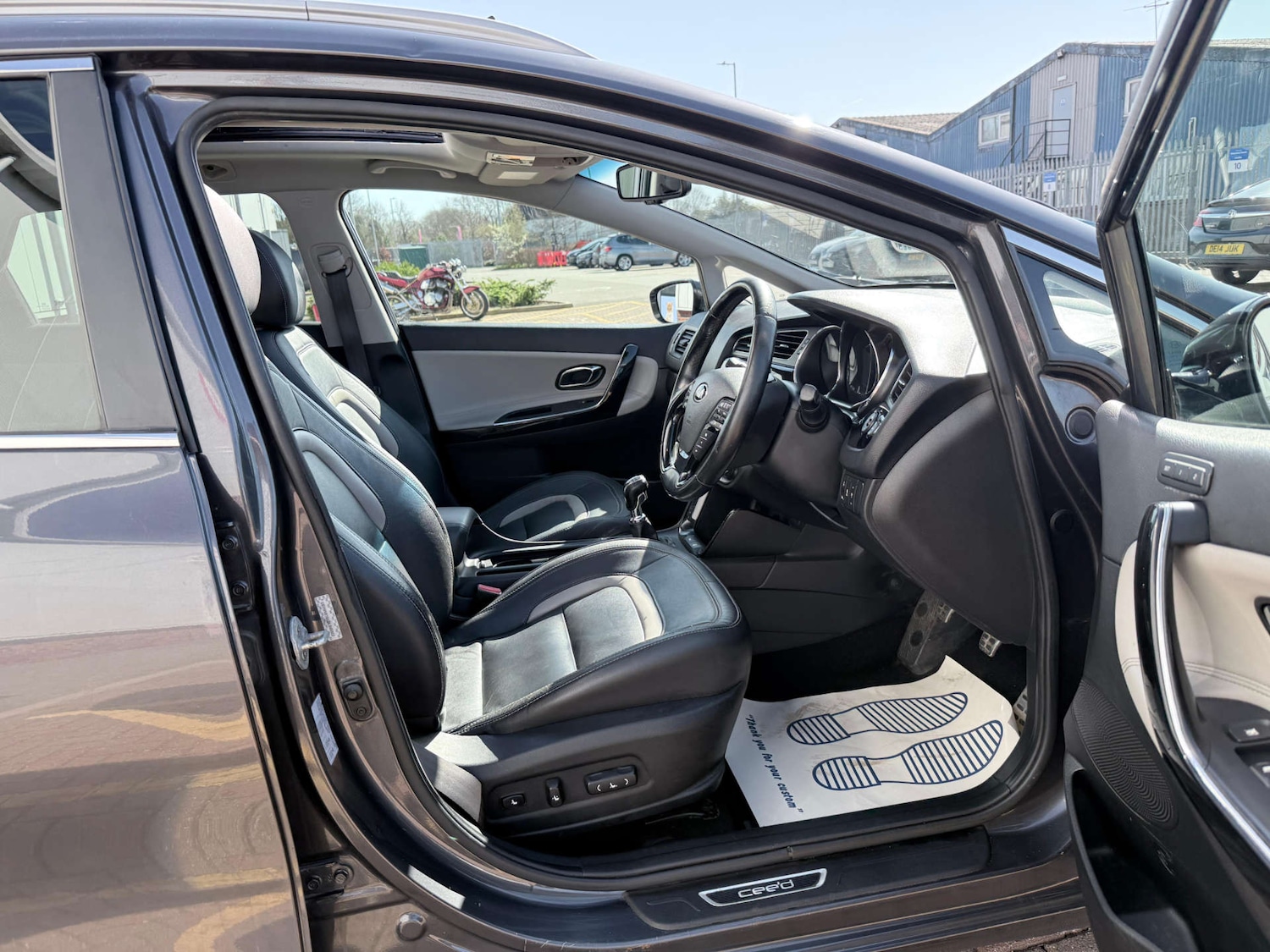 Used Kia Ceed 2013 for sale - 77937244: Photo 25