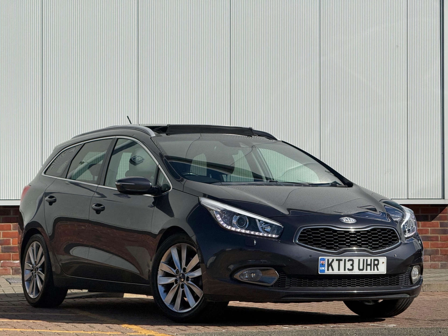 Used Kia Ceed 2013 for sale - 77937244: Photo 5