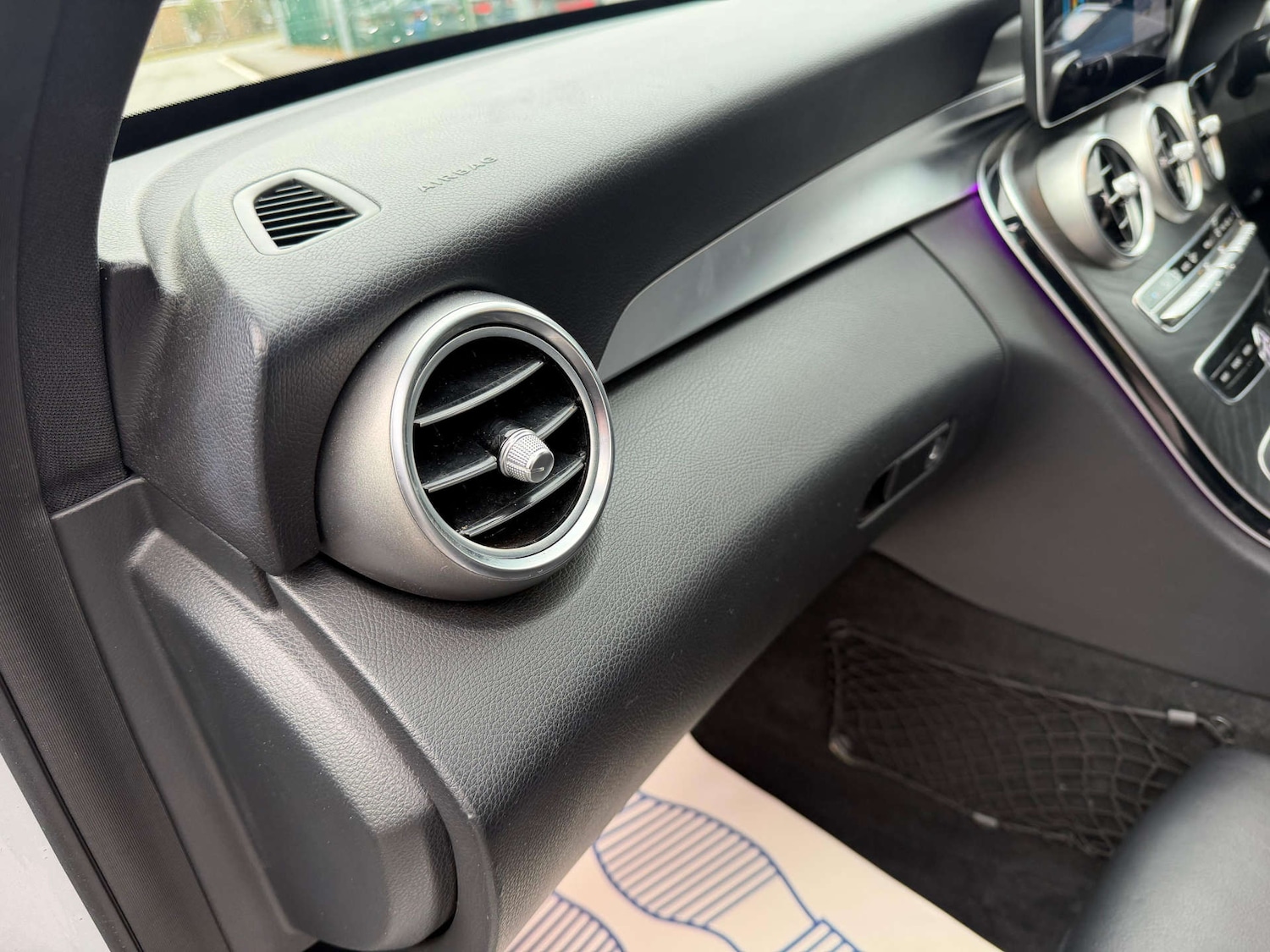 Used Mercedes-Benz C Class 2020 for sale - 77437613: Photo 42