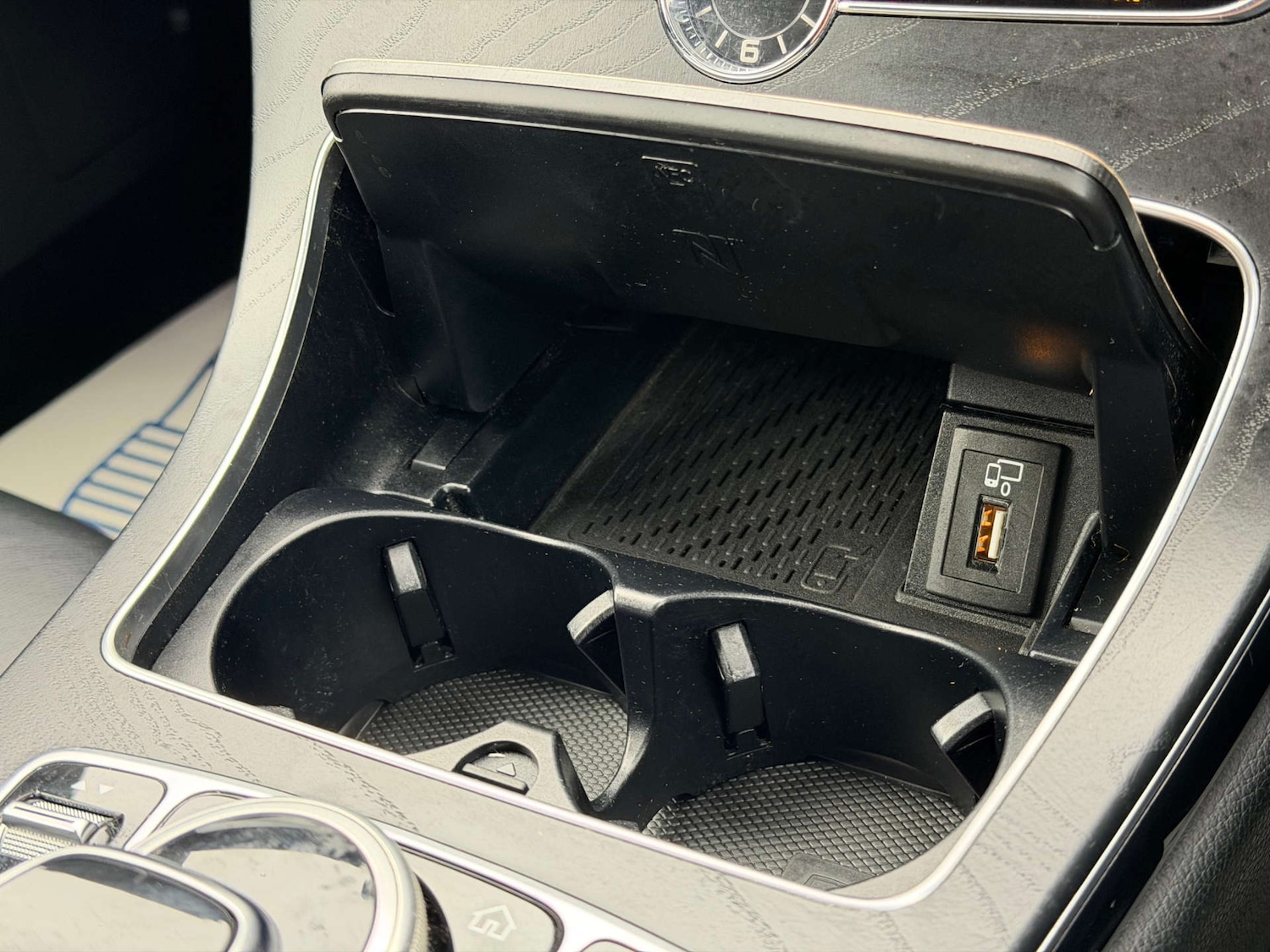 Used Mercedes-Benz C Class 2020 for sale - 77437613: Photo 88