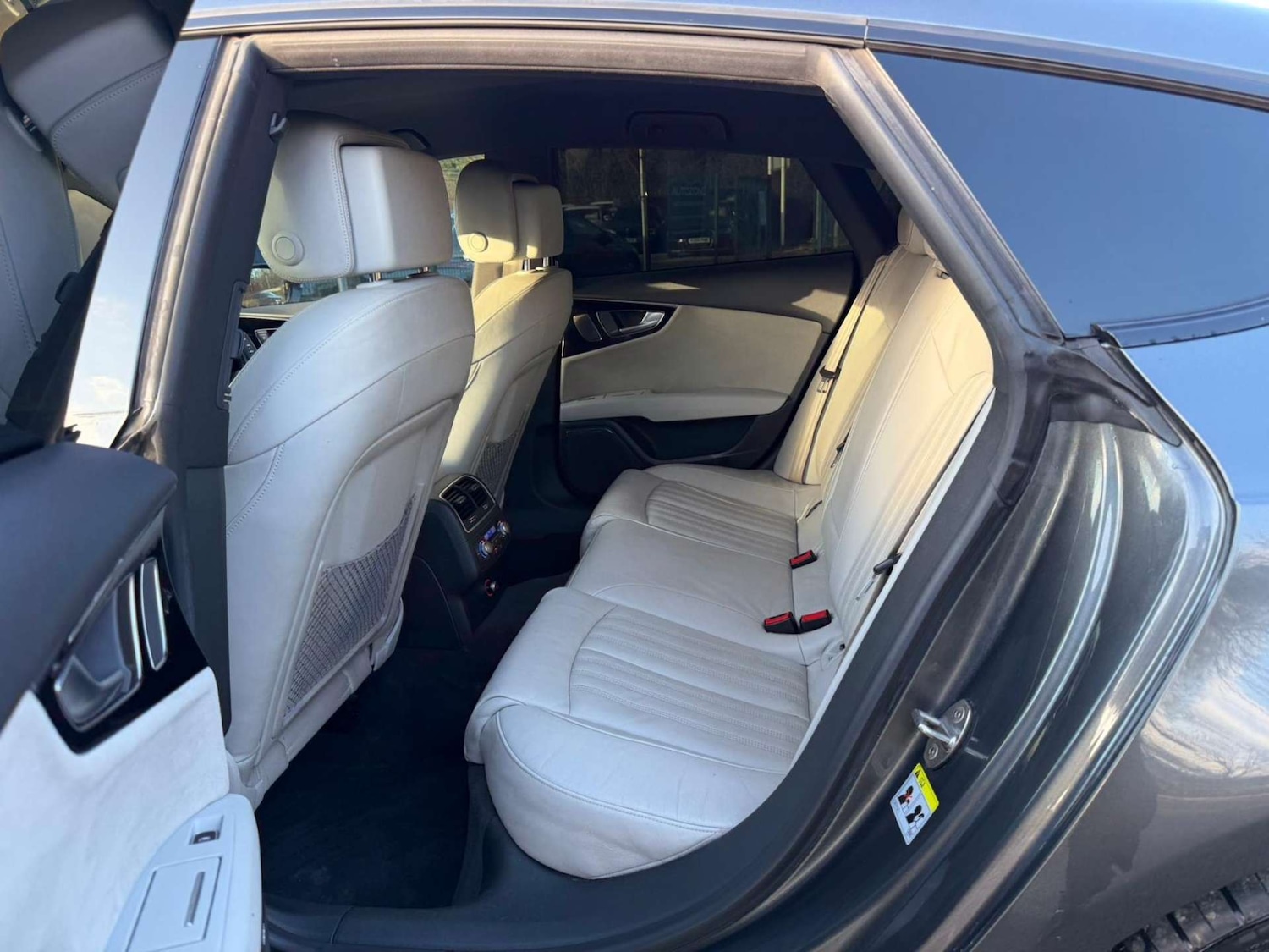 Used Audi A7 2015 for sale - 77437435: Photo 34