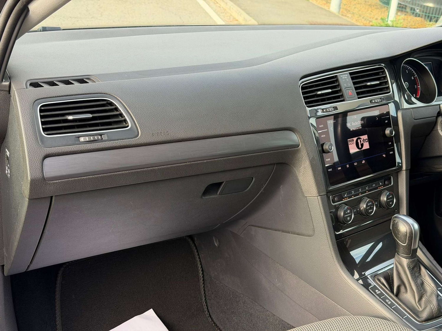 Used Volkswagen Golf 2020 for sale - 77437710: Photo 25