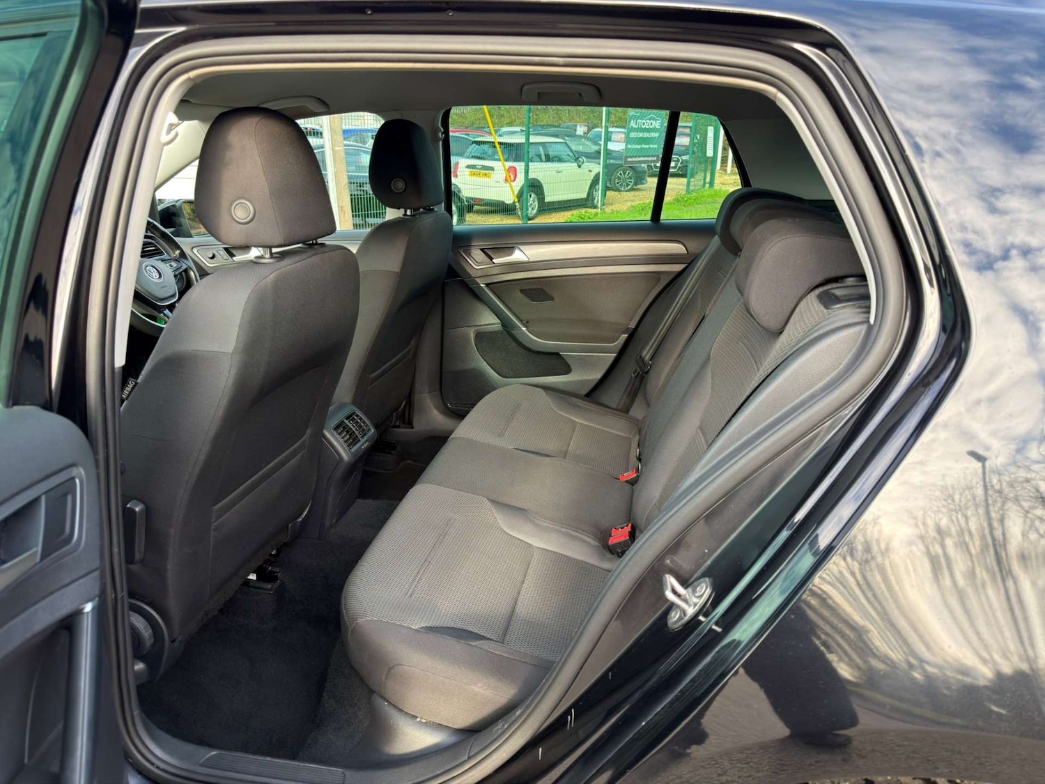 Used Volkswagen Golf 2020 for sale - 77437710: Photo 35