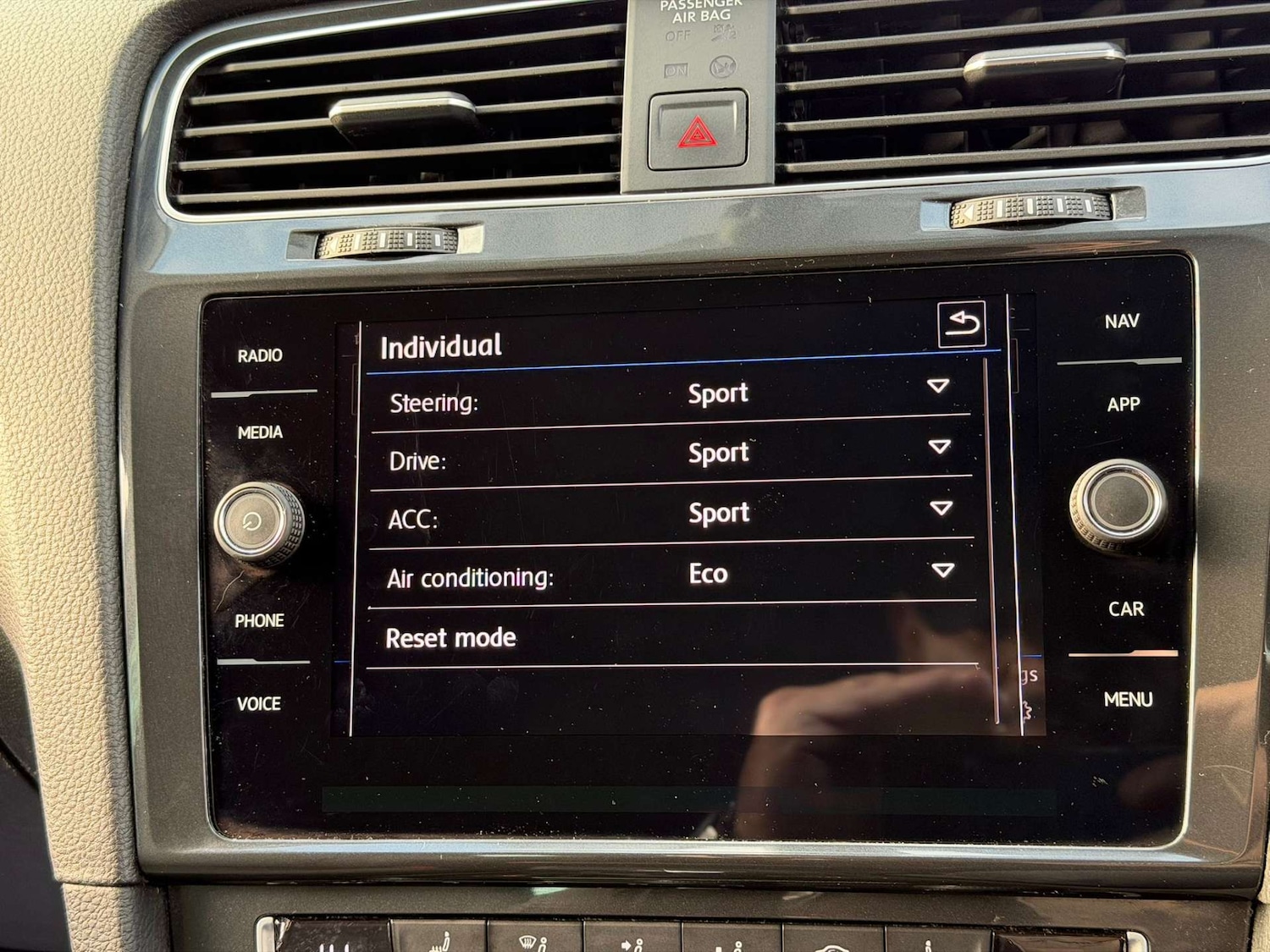 Used Volkswagen Golf 2020 for sale - 77437710: Photo 60