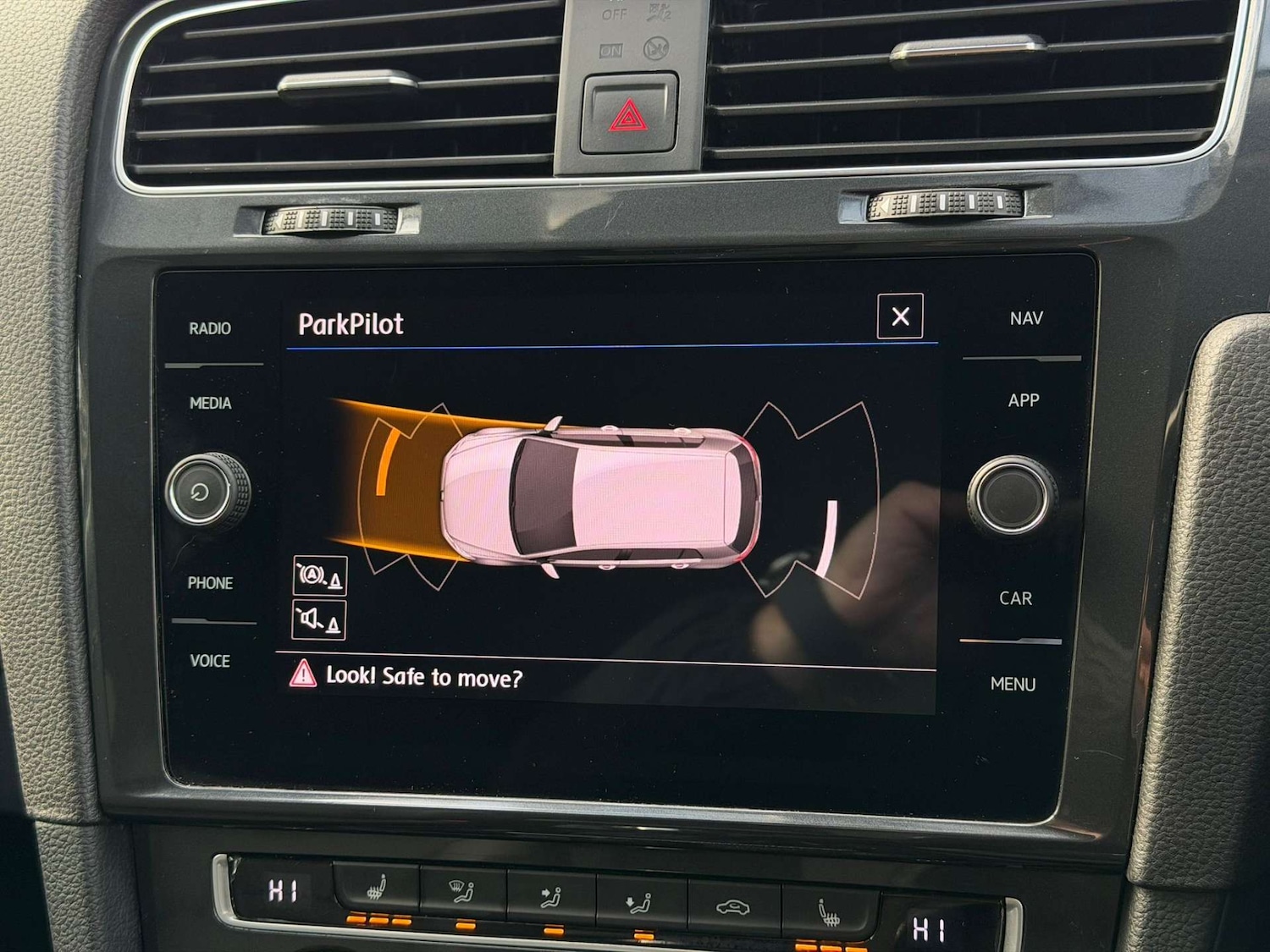 Used Volkswagen Golf 2020 for sale - 77437710: Photo 62