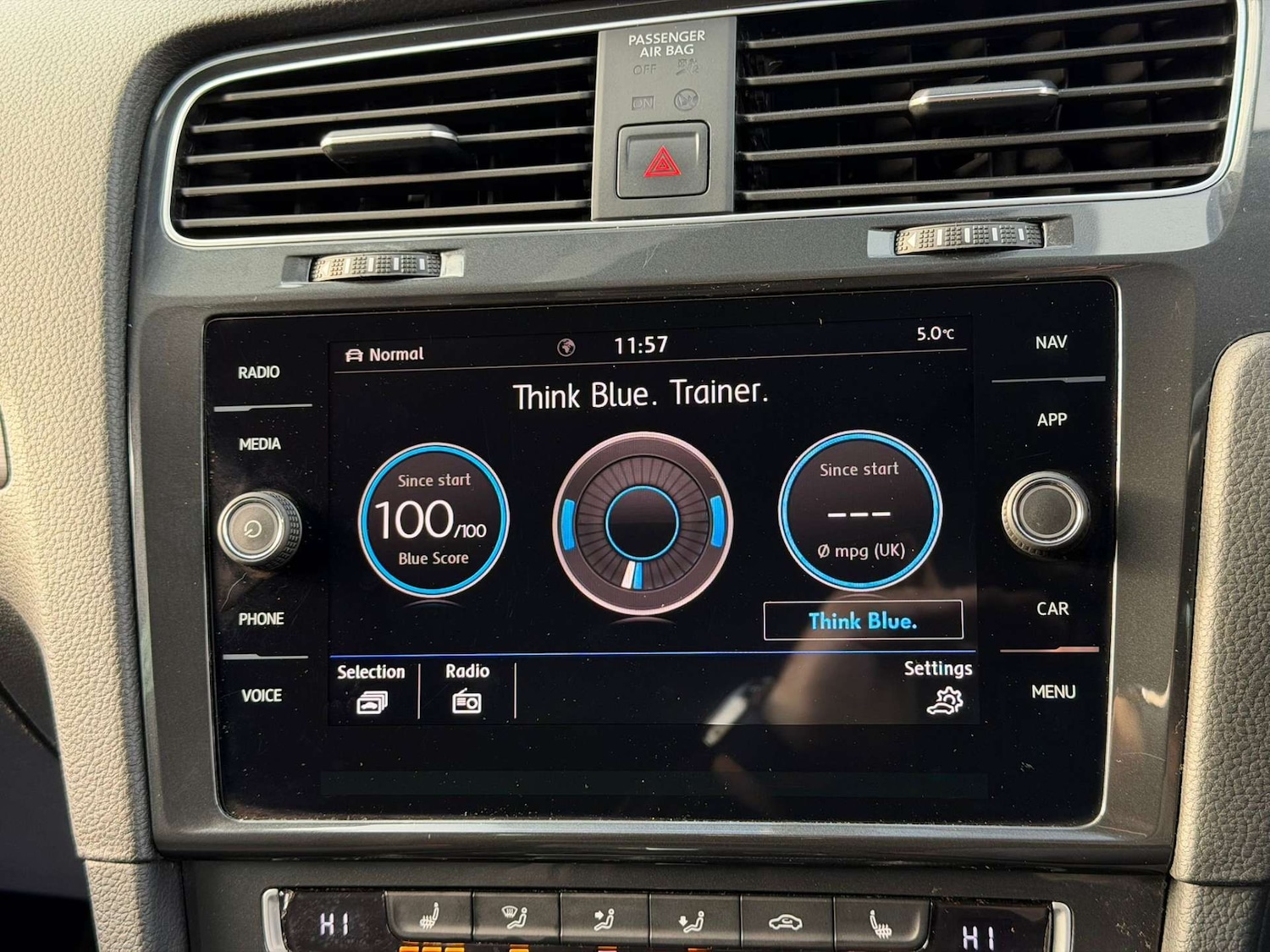 Used Volkswagen Golf 2020 for sale - 77437710: Photo 64