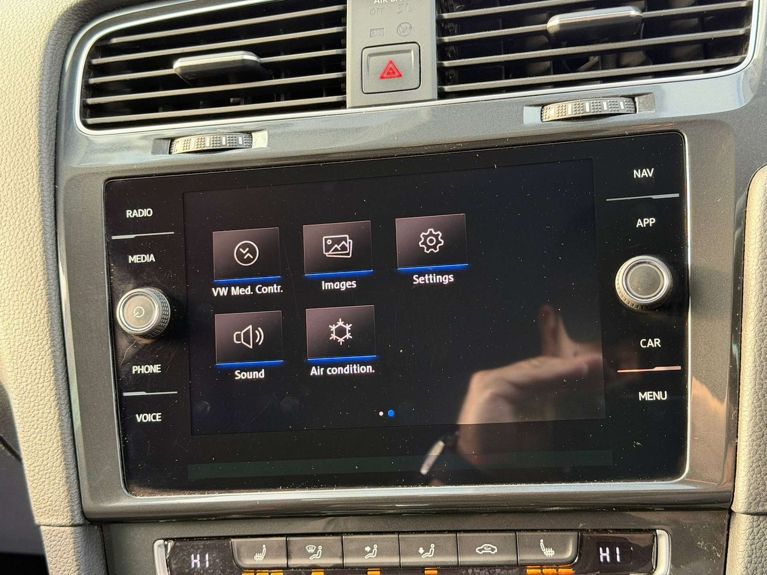 Used Volkswagen Golf 2020 for sale - 77437710: Photo 72