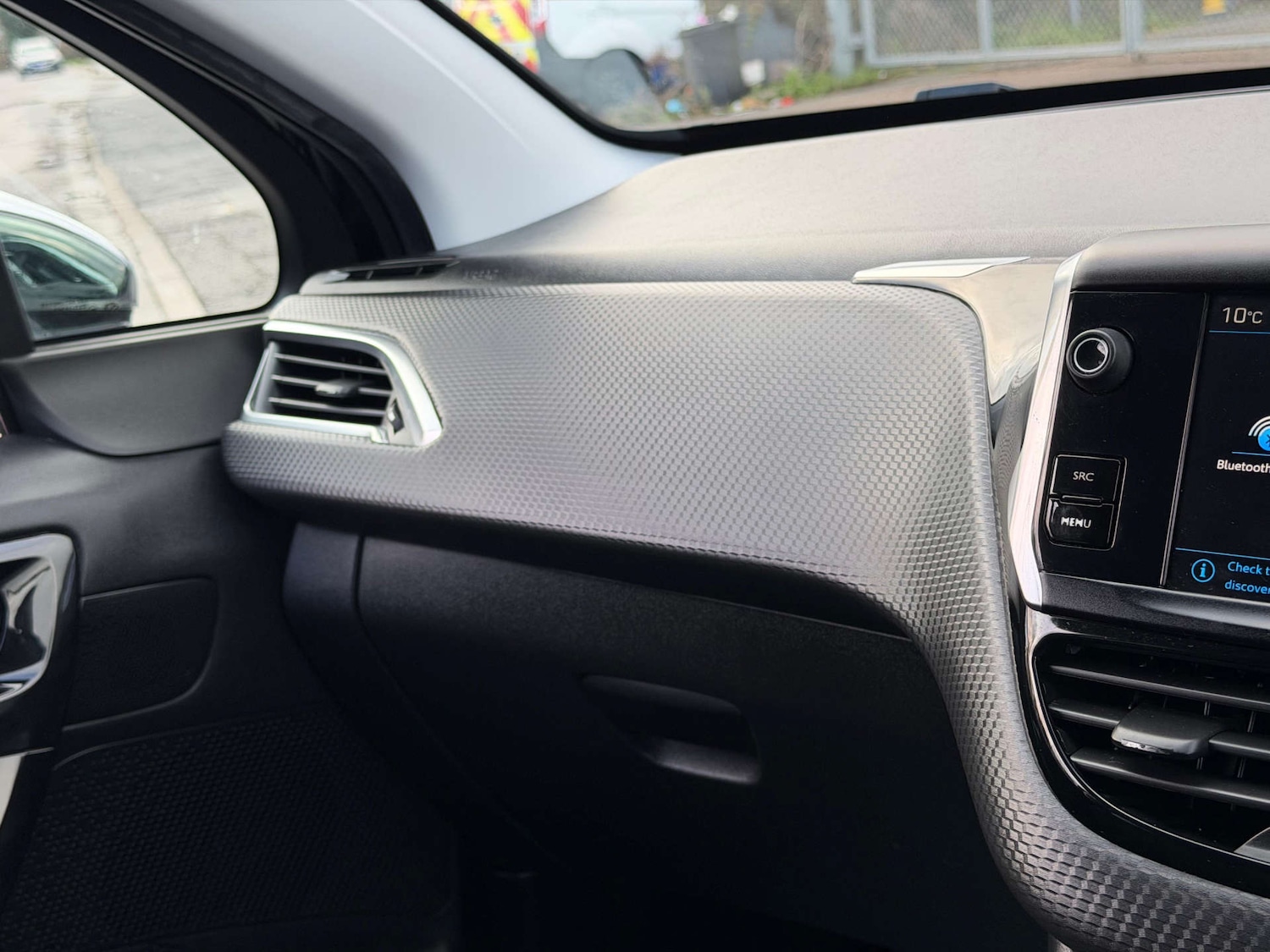 Used Peugeot 208 2018 for sale - 77437557: Photo 21