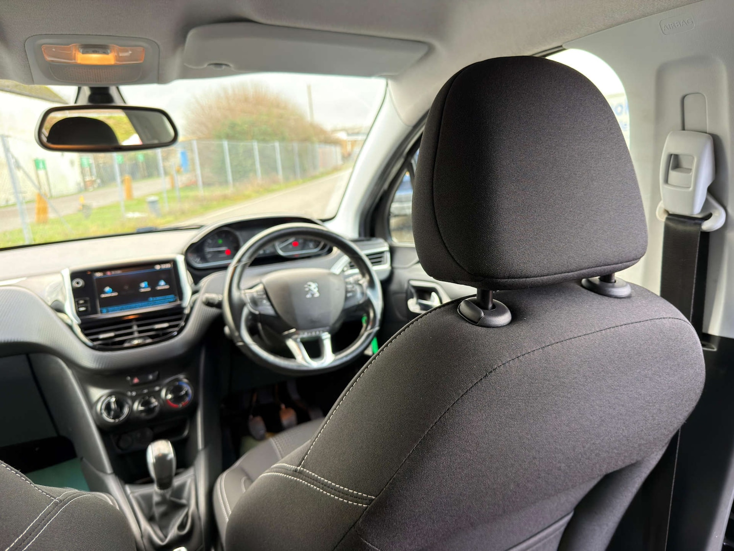 Used Peugeot 208 2018 for sale - 77437557: Photo 25