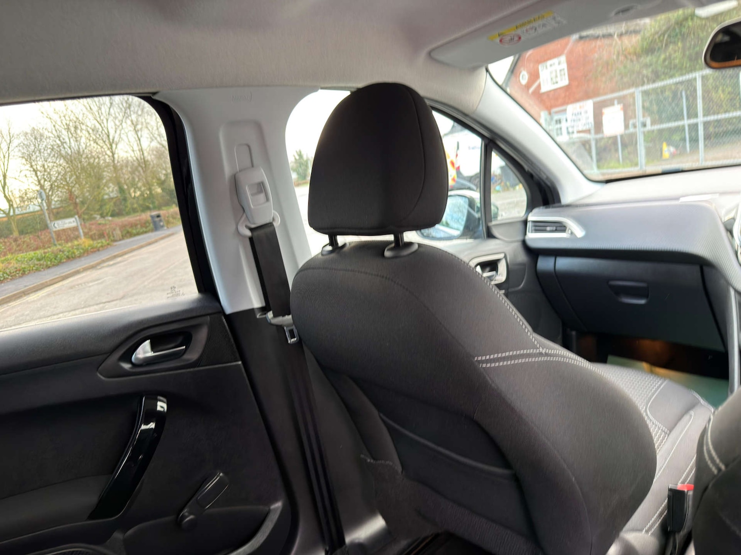 Used Peugeot 208 2018 for sale - 77437557: Photo 29