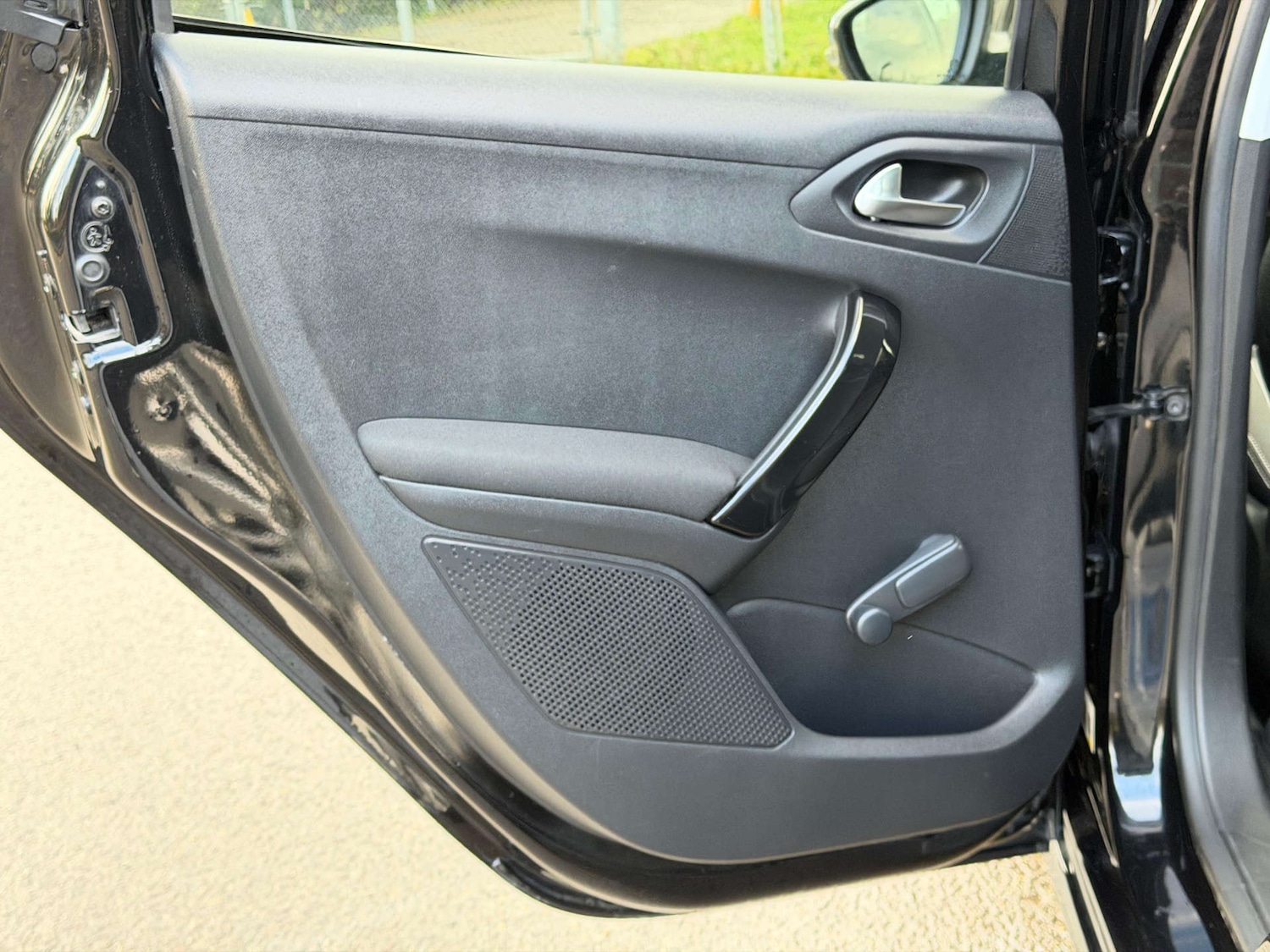 Used Peugeot 208 2018 for sale - 77437557: Photo 42