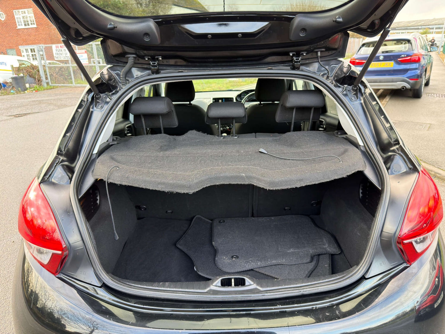 Used Peugeot 208 2018 for sale - 77437557: Photo 60